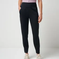 TravisMathew Moveknit...